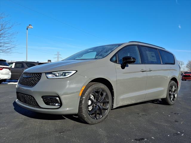 2025 Chrysler Pacifica PACIFICA LIMITED AWD