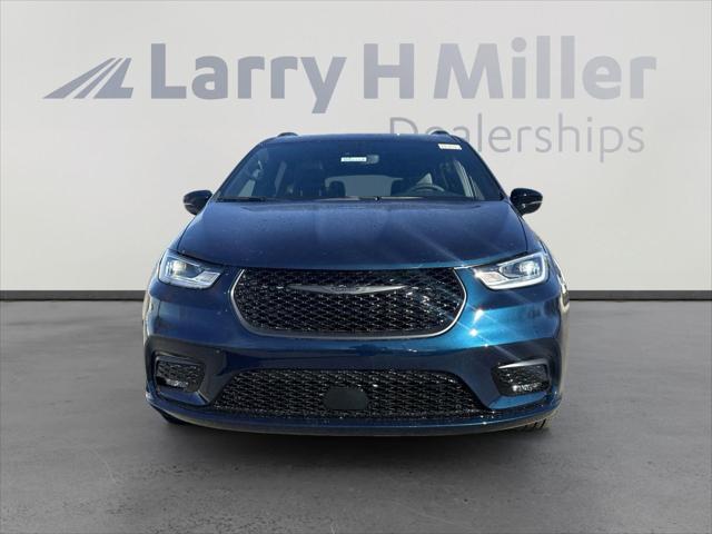 2025 Chrysler Pacifica PACIFICA LIMITED AWD