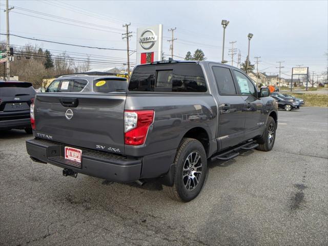 2023 Nissan TITAN Crew Cab SV 4x4