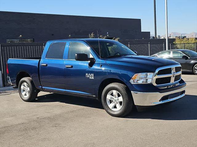 2022 RAM 1500 Classic SLT Crew Cab 4x2 57 Box