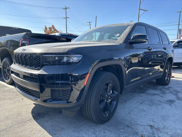 2023 Jeep Grand Cherokee L Altitude 4x4