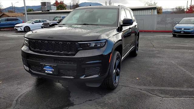 2023 Jeep Grand Cherokee L Altitude 4x4