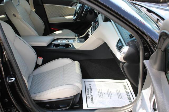 2022 Genesis G70 3.3T RWD