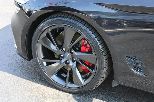 2022 Genesis G70 3.3T RWD