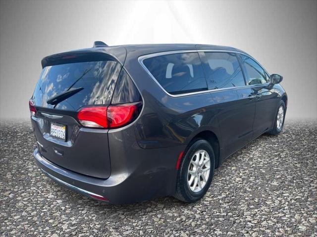 2020 Chrysler Pacifica Touring