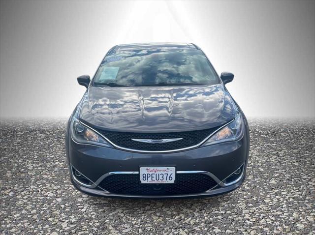 2020 Chrysler Pacifica Touring