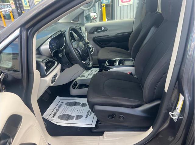 2020 Chrysler Pacifica Touring