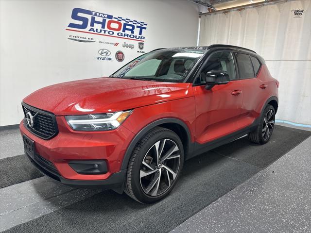 2022 Volvo Xc40