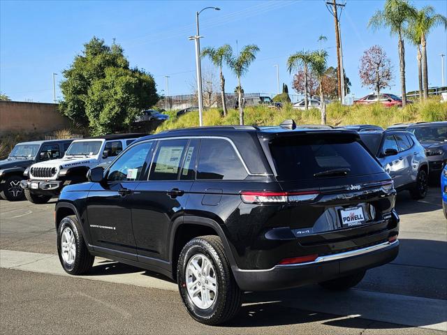 2025 Jeep Grand Cherokee GRAND CHEROKEE LAREDO 4X4