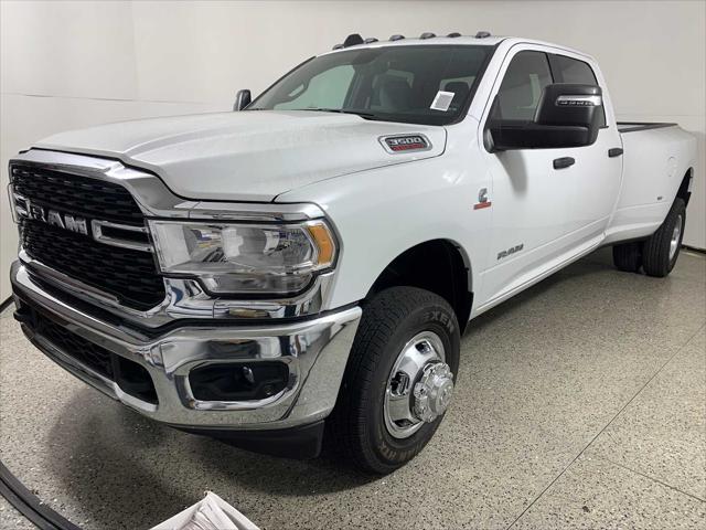 2024 RAM Ram 3500 RAM 3500 BIG HORN CREW CAB 4X4 8 BOX