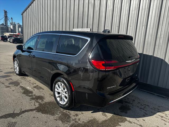 2025 Chrysler Pacifica PACIFICA SELECT AWD