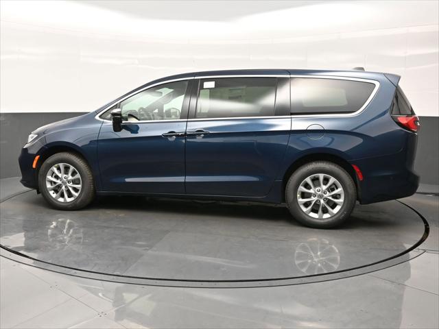 2025 Chrysler Pacifica PACIFICA SELECT AWD