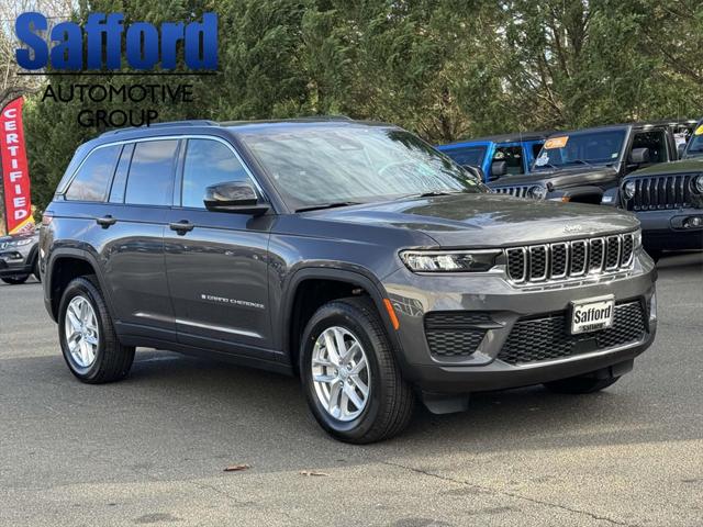 2025 Jeep Grand Cherokee GRAND CHEROKEE LAREDO X 4X4