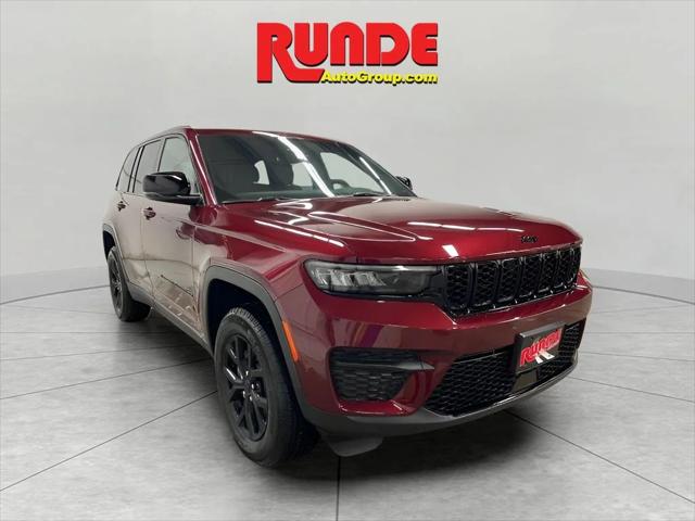 2025 Jeep Grand Cherokee GRAND CHEROKEE ALTITUDE 4X4