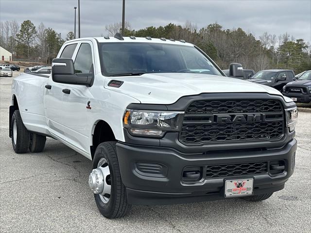 2024 RAM Ram 3500 RAM 3500 TRADESMAN CREW CAB 4X4 8 BOX
