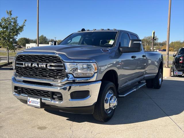 2024 RAM Ram 3500 RAM 3500 TRADESMAN CREW CAB 4X4 8 BOX