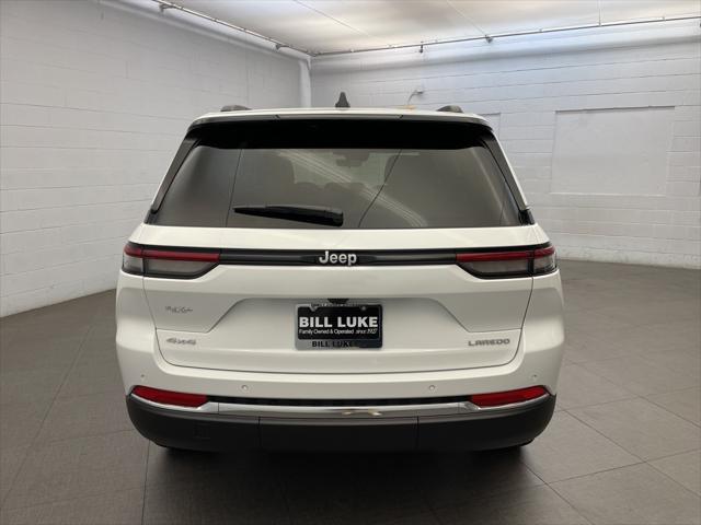 2025 Jeep Grand Cherokee GRAND CHEROKEE LAREDO 4X4