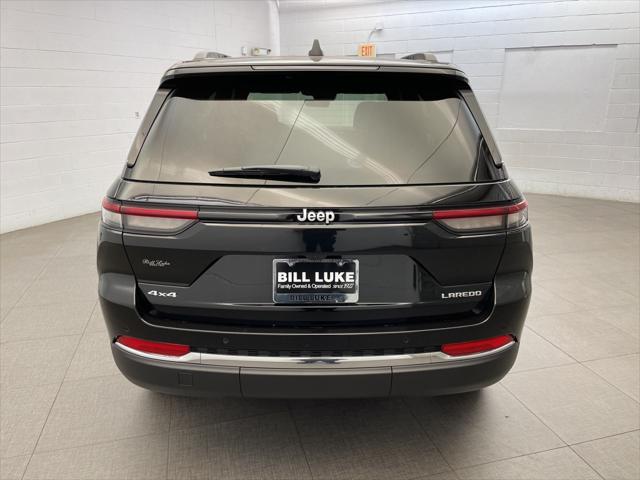 2025 Jeep Grand Cherokee GRAND CHEROKEE LAREDO 4X4