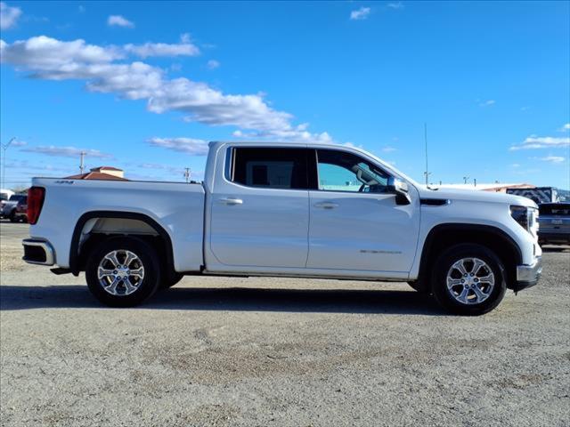 2022 GMC Sierra 1500 4WD Crew Cab Short Box SLE