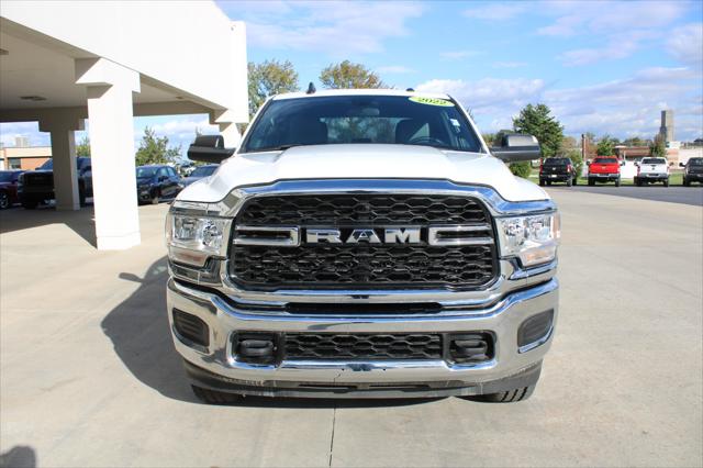 2022 RAM 2500 Tradesman Crew Cab 4x4 64 Box