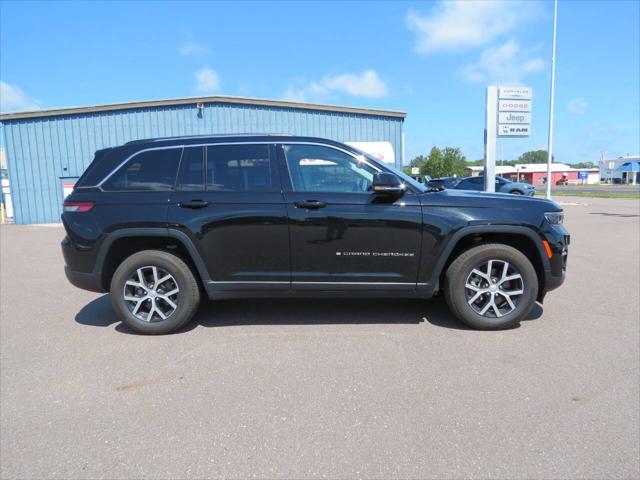 2023 Jeep Grand Cherokee Limited 4x4 2023 Jeep Grand Cherokee Limited 4x4