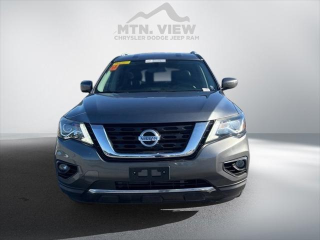 2020 Nissan Pathfinder SL 4WD