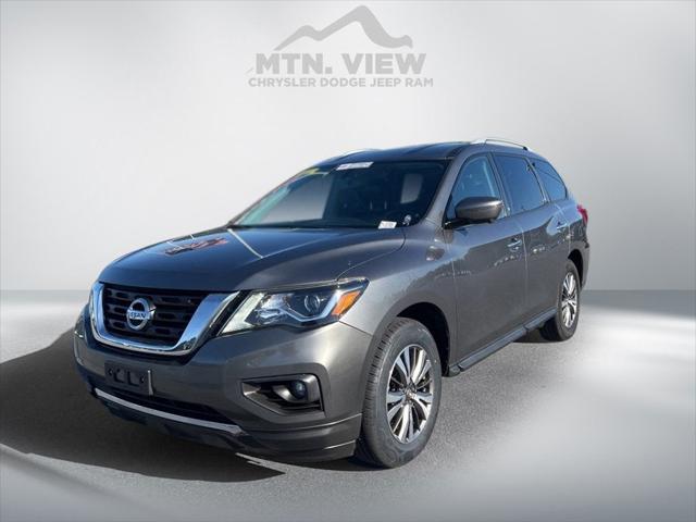 2020 Nissan Pathfinder SL 4WD