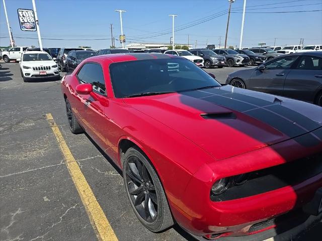 2016 Dodge Challenger SXT