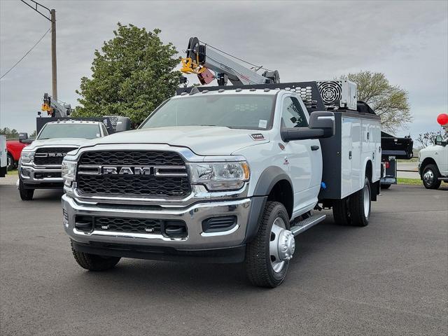 2024 RAM Ram 5500 Chassis Cab RAM 5500 TRADESMAN CHASSIS REGULAR CAB 4X4 84 CA
