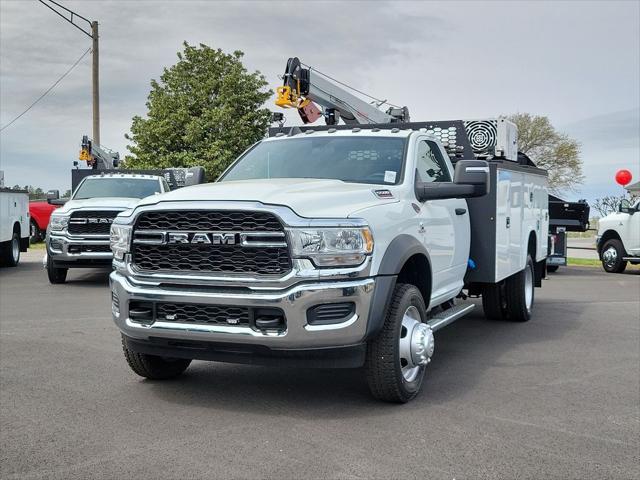 2024 RAM Ram 5500 Chassis Cab RAM 5500 TRADESMAN CHASSIS REGULAR CAB 4X4 84 CA