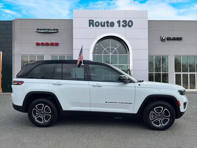 2023 Jeep Grand Cherokee 4xe Trailhawk