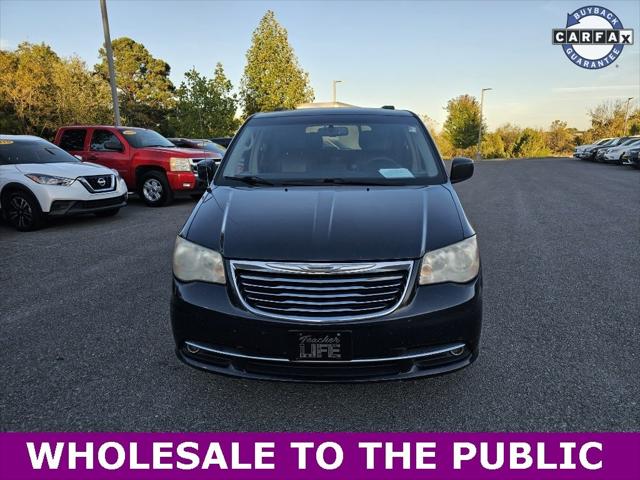 2014 Chrysler Town and Country Touring