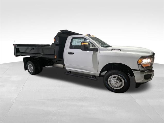 2024 RAM Ram 3500 Chassis Cab RAM 3500 TRADESMAN CHASSIS REGULAR CAB 4X4 84 CA