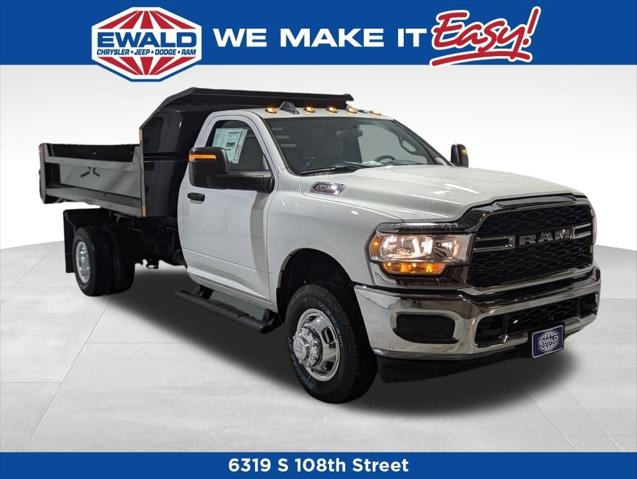 2024 RAM Ram 3500 Chassis Cab RAM 3500 TRADESMAN CHASSIS REGULAR CAB 4X4 84 CA