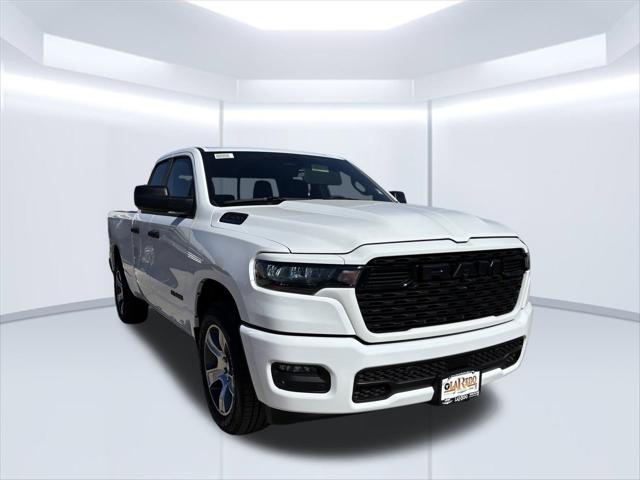 2025 RAM Ram 1500 RAM 1500 TRADESMAN QUAD CAB 4X2 64 BOX