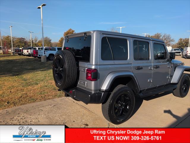 2020 Jeep Wrangler Unlimited Sahara Altitude 4X4