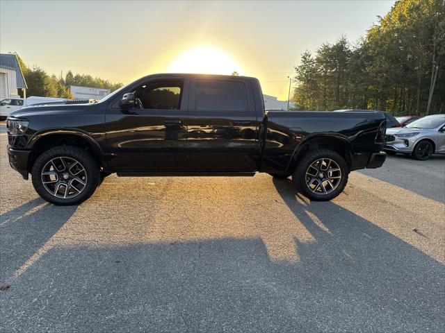 2019 RAM 1500 Laramie Crew Cab 4x4 64 Box