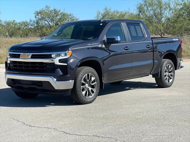 2022 Chevrolet Silverado 1500 4WD Crew Cab Short Bed LT with 2FL