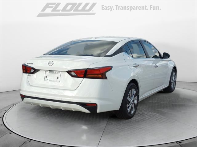 2025 Nissan Altima S FWD