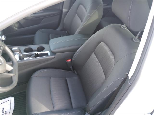 2025 Nissan Altima S FWD