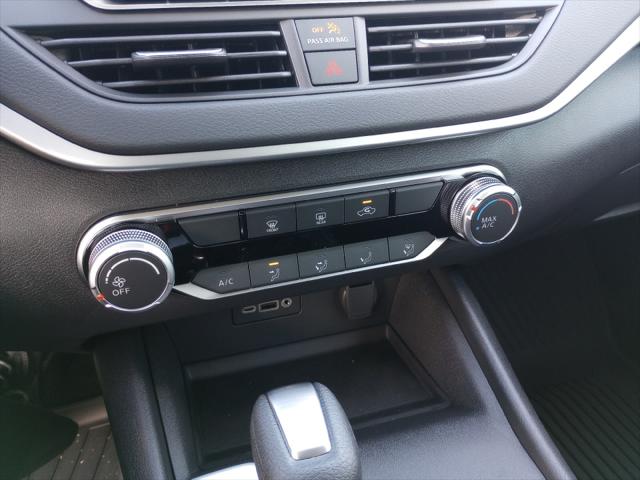 2025 Nissan Altima S FWD