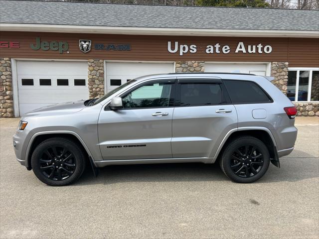 2021 Jeep Grand Cherokee Laredo X 4x4
