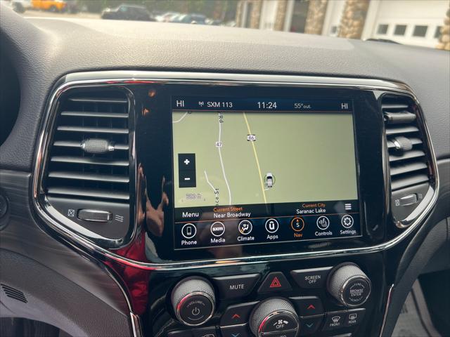 2021 Jeep Grand Cherokee Laredo X 4x4