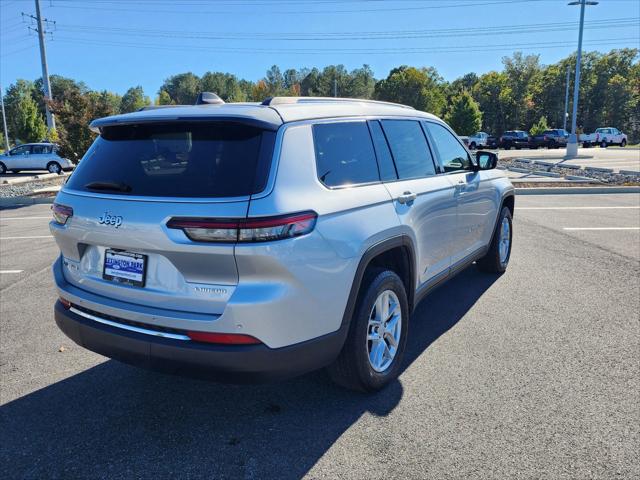 2021 Jeep Grand Cherokee L Laredo 4x4