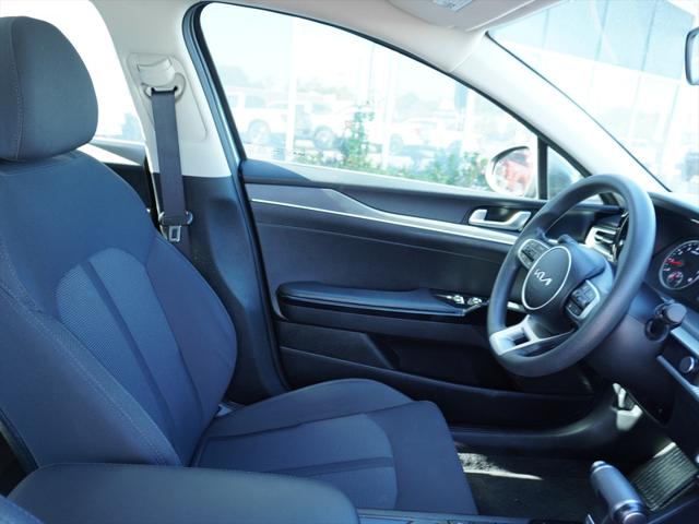 2023 Kia K5 LXS