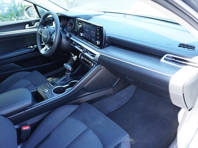 2023 Kia K5 LXS