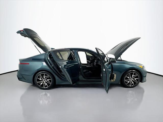 2022 Kia Stinger GT-Line