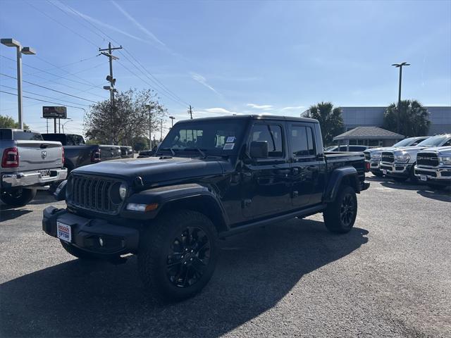 2025 Jeep Gladiator GLADIATOR NIGHTHAWK 4X4