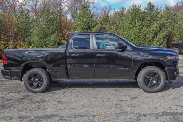 2025 RAM Ram 1500 RAM 1500 TRADESMAN QUAD CAB 4X4 64 BOX