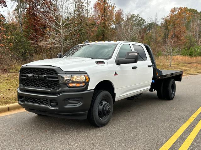 2024 RAM Ram 3500 Chassis Cab RAM 3500 TRADESMAN CREW CAB CHASSIS 4X4 60 CA